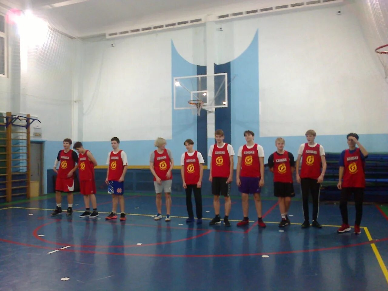 Школа баскетбола Фрунзенский район. Школа 213 Фрунзенского района нарисовать.