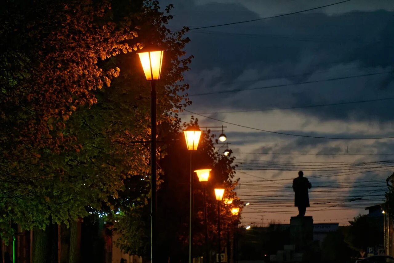 Сегодняшний вечер был. Вечерняя Тверь. Вечерняя Тверь лето. Ночная Тверь. Ночная Тверь набережная.