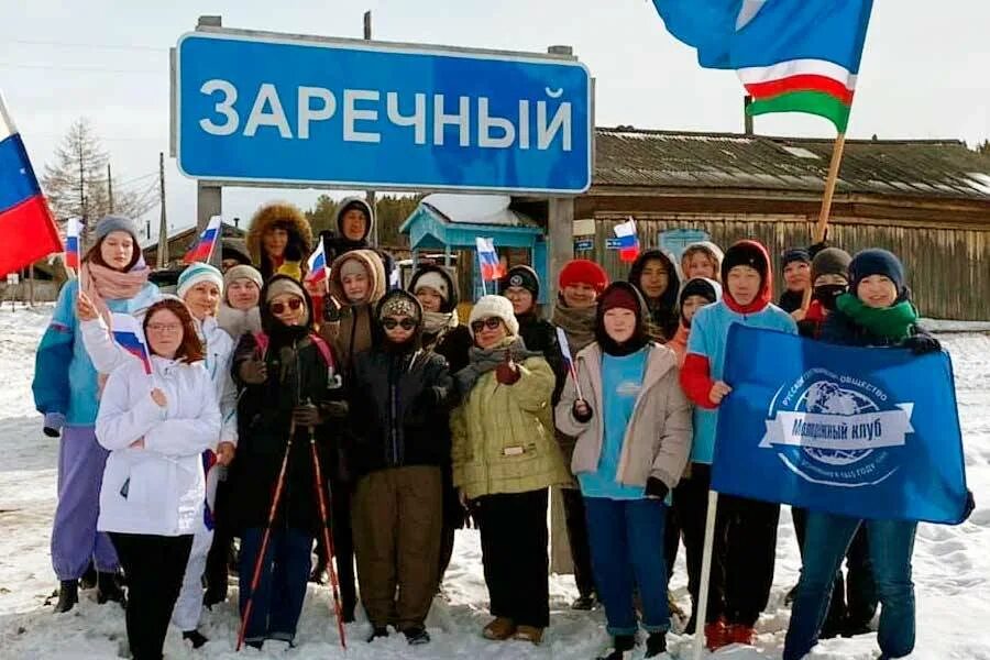 Средняя общеобразовательная школа 2 олекминск. Олекма город. 23 школа якутск. Сош олекминск. Республика саха якутия село абага школа.