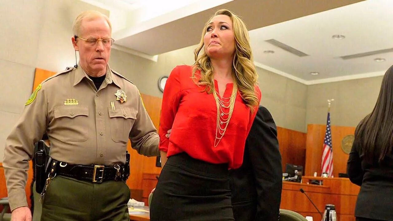 Красивые учительницы. Совращение ученика. Учительница и первоклассник. Учительница физкультуры. Совращение ученика.