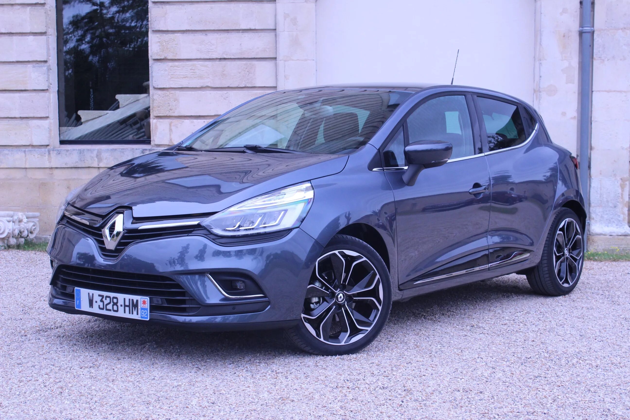 Рено клио 2016. Clio 4. Рено клио 4 хэтчбек. Рено клио 2022. Renault clio.