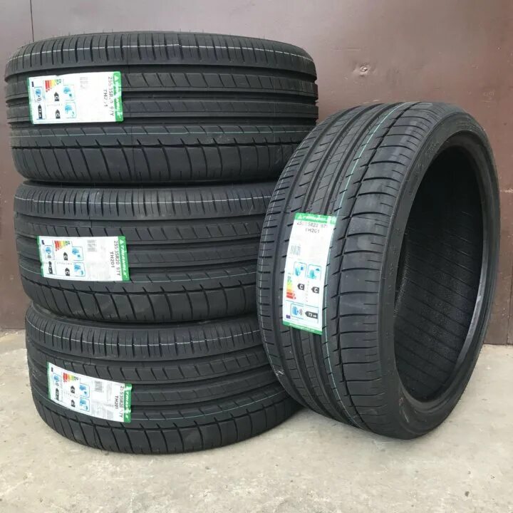 Шины triangle sport. Triangle th201 275/45 r20. Triangle th201 235/50 r17. Триангл th201. Triangle Sportex th201 r20.