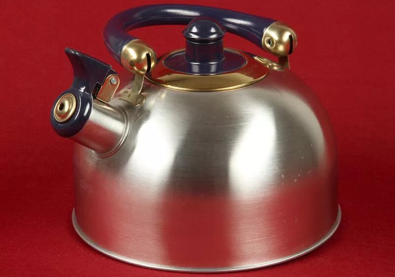 Tefal c7921024. чайник со свистком для газовой плиты. стали djb-3427 (2,5 литра, со свистком, капсульное дно). Fissman чайник со свистком magnolia 2. чайник для газовой плиты.