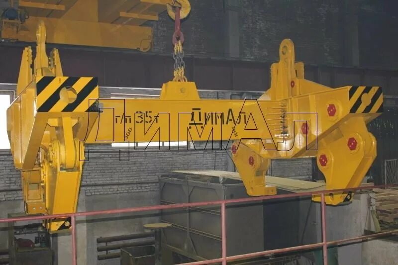 Захват траверса. Димал завод электромагнитов кировский. захват-траверса для слябов. клещевой захват для труб для слябов. клещевой захват для труб для слябов 20т.