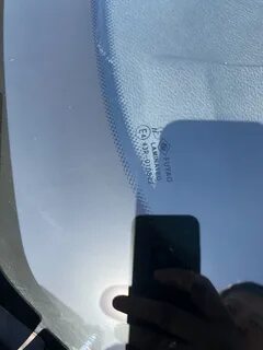 Замазать трещину на лобовом