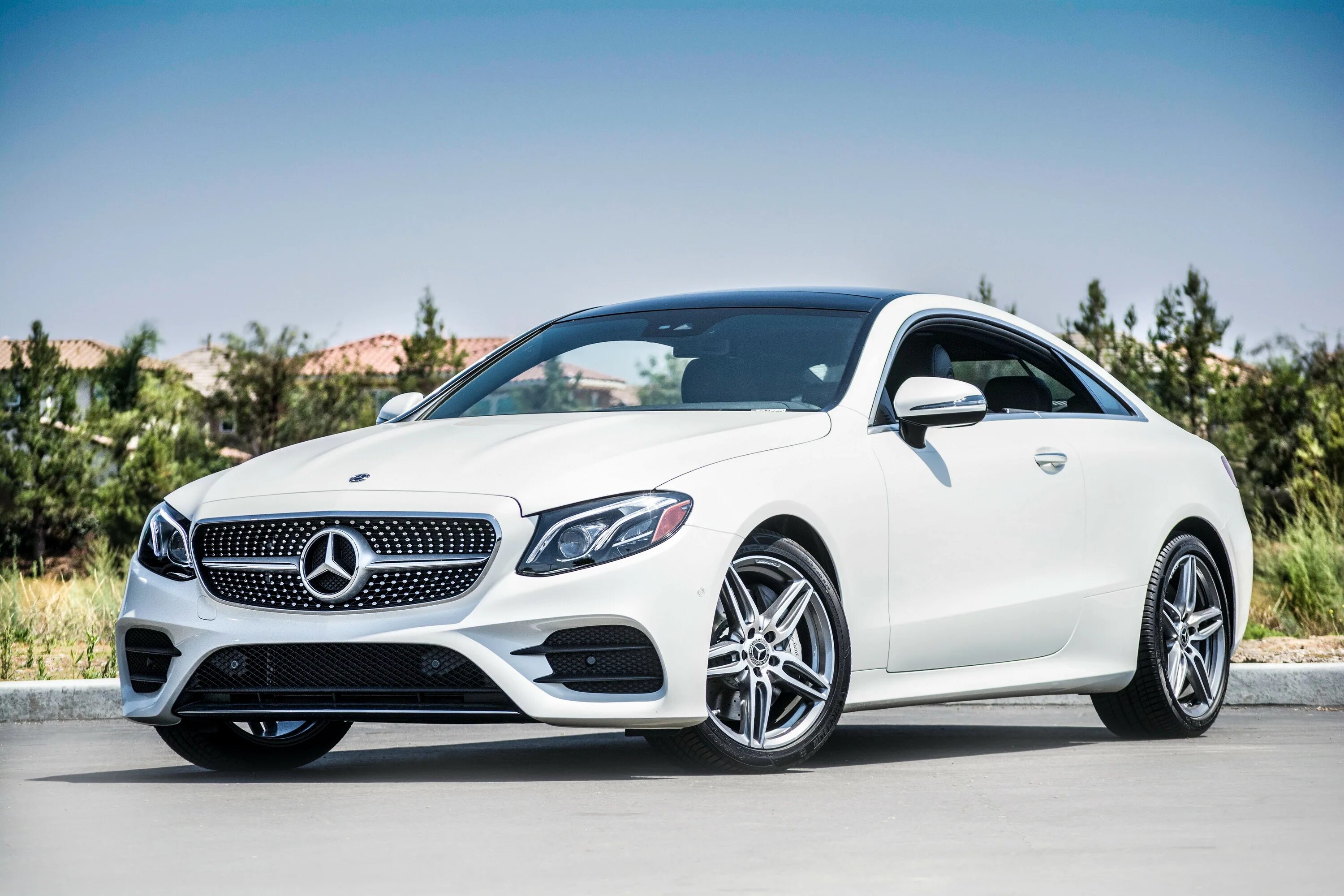 Mercedes benz cls 220. Мерседес бенц 2018. Мерседес е купе 2018 года. Мерседес бенц 2018. Mercedes benz s class coupe 2021.