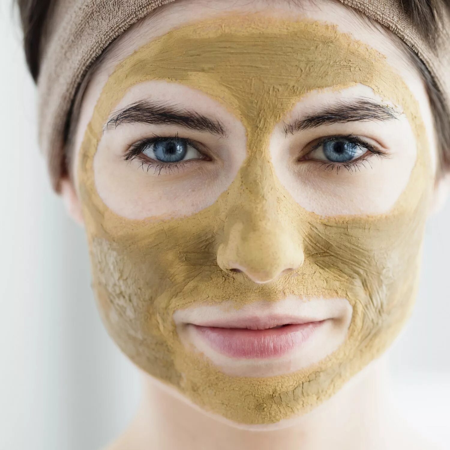 Moisturizing face mask