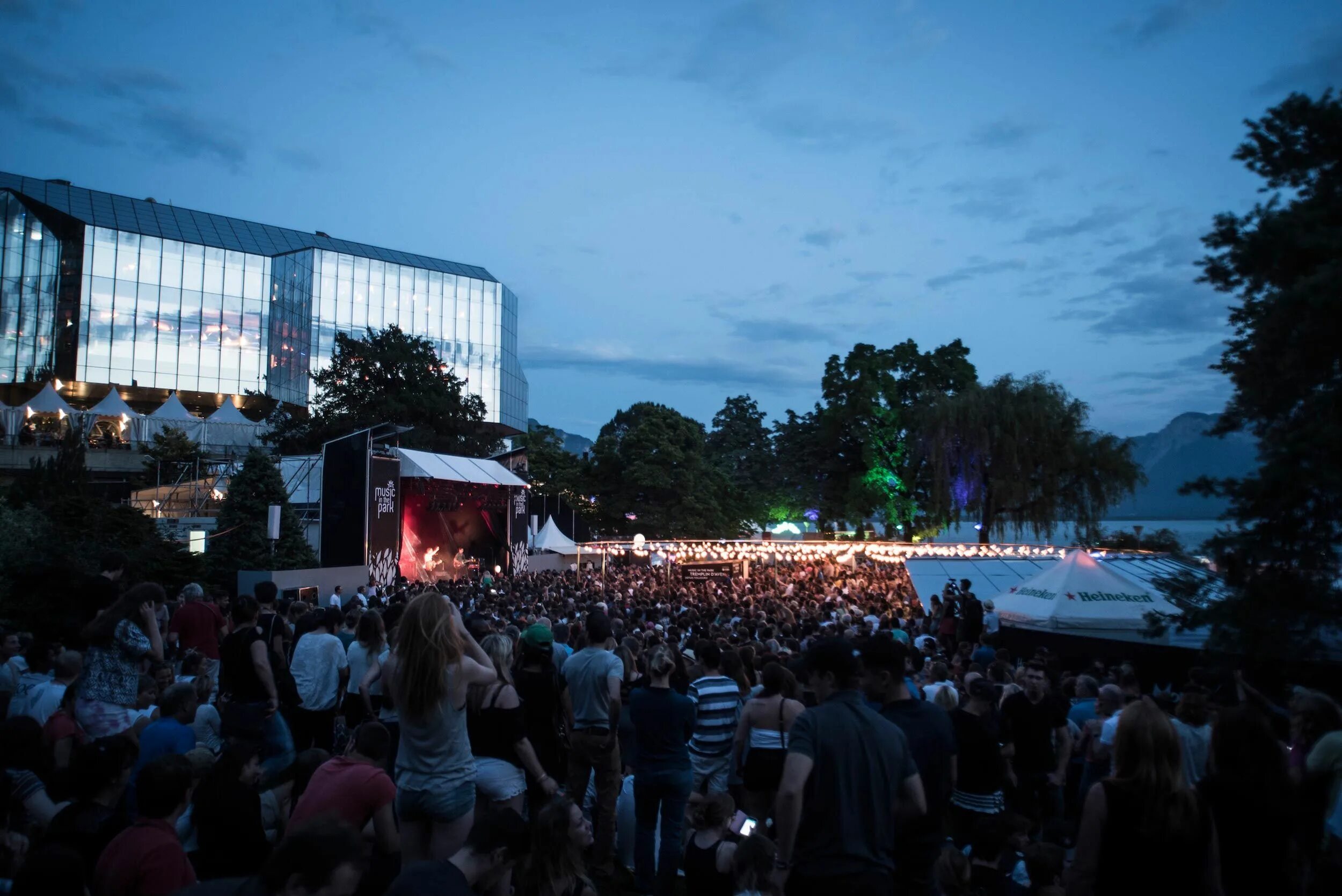 Джаз фестиваль монтре 1963. Montreux jazz festival. Джазовый фестиваль в монтре. Джазовый фестиваль в ницце. Фестиваль в монтрё.