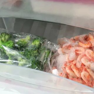 Вареные креветки в холодильнике сколько можно хранить