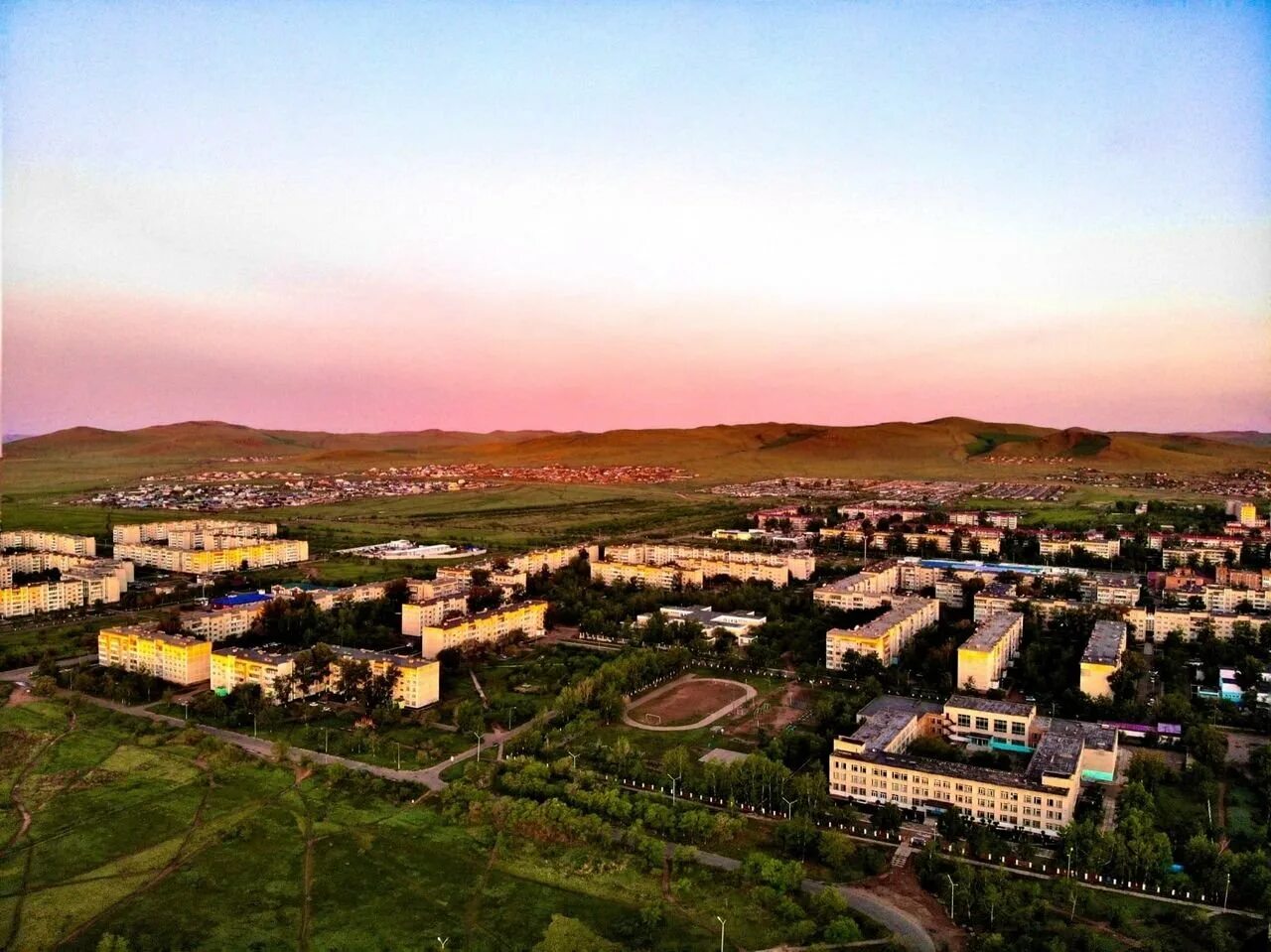 Дачи краснокаменск забайкальского края. Город Краснокаменск Забайкальский край. Краснокаменск Забайкальский край вид сверху. Ночной Краснокаменск Забайкальский. Г. Краснокаменск, Читинская обл.