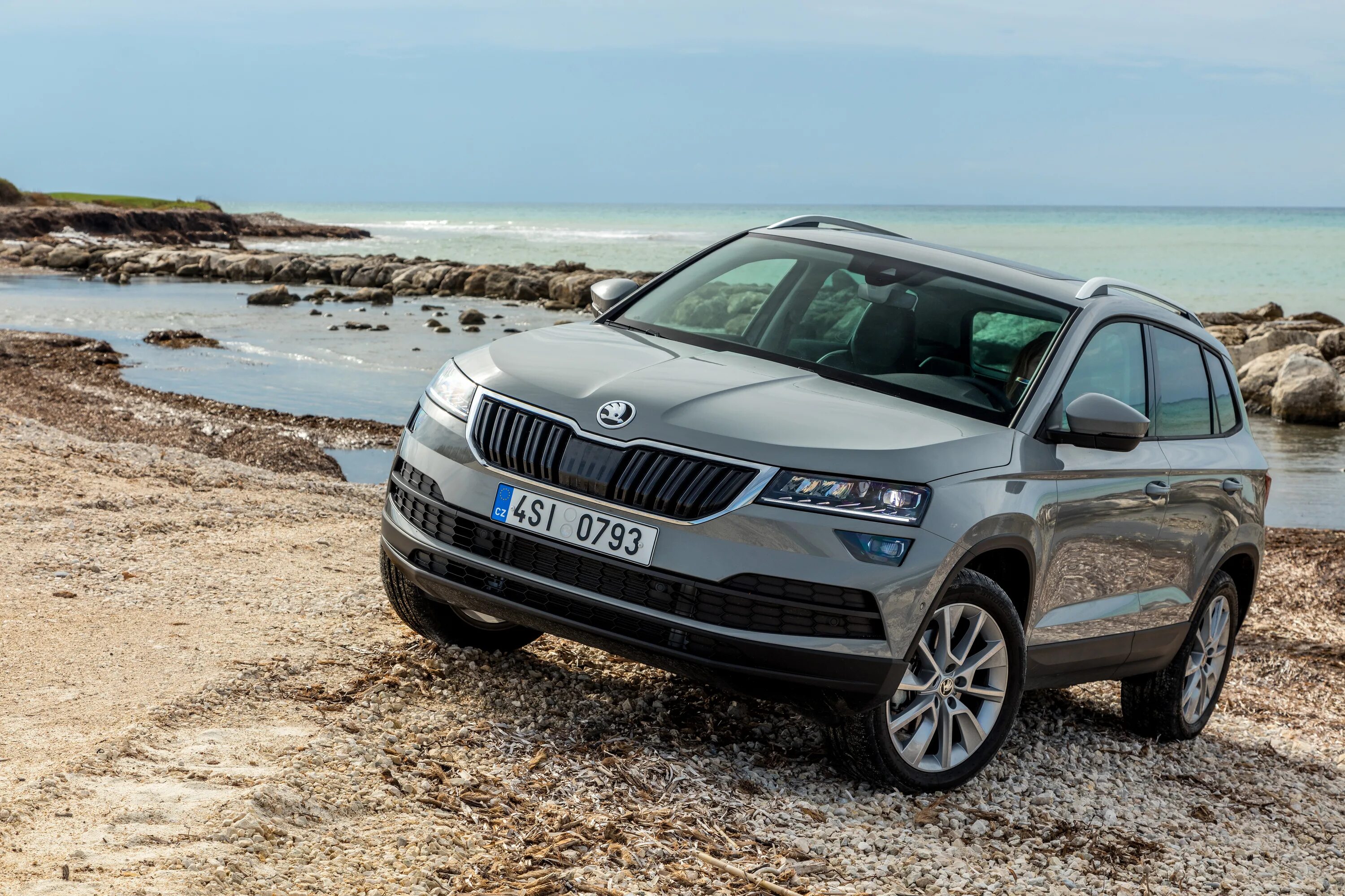 Karoq. Škoda karoq кроссовер. skoda karoq 2017. шкода карок1,6.
