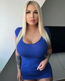 Мелани Павола хот. 