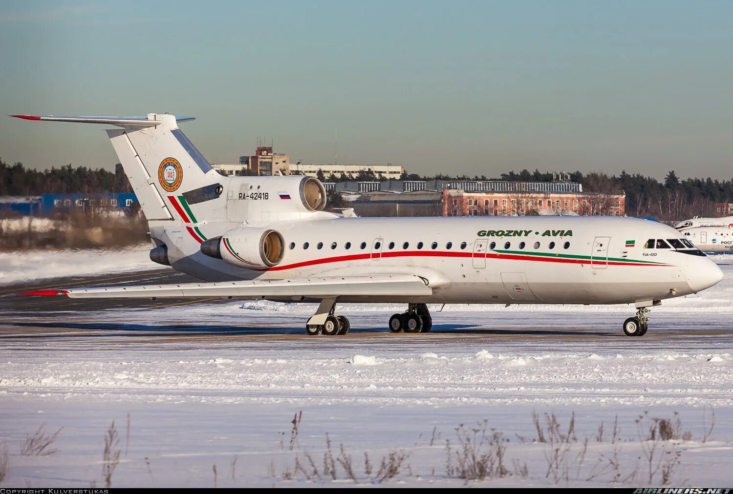 Самолет хмао уфа. Самолет ютэйр в ханты мансийск. Когалым самолет самолёт. Ra-42418. Ютэйр 514.