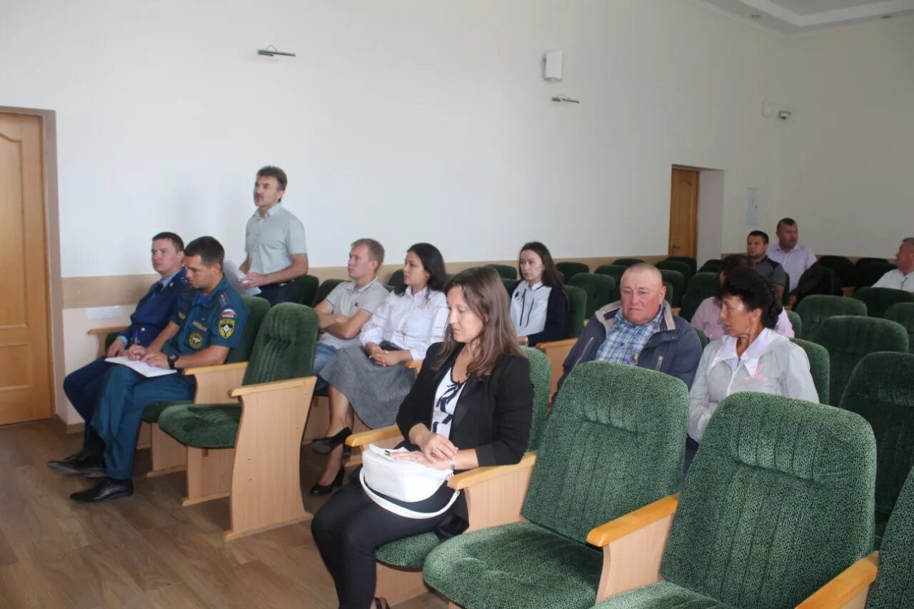 Высокогорский исполком. Высокогорский исполком. Высокогорский исполком. Рыбная -слобода 95 лет району. Рыбная -слобода 95 лет району.