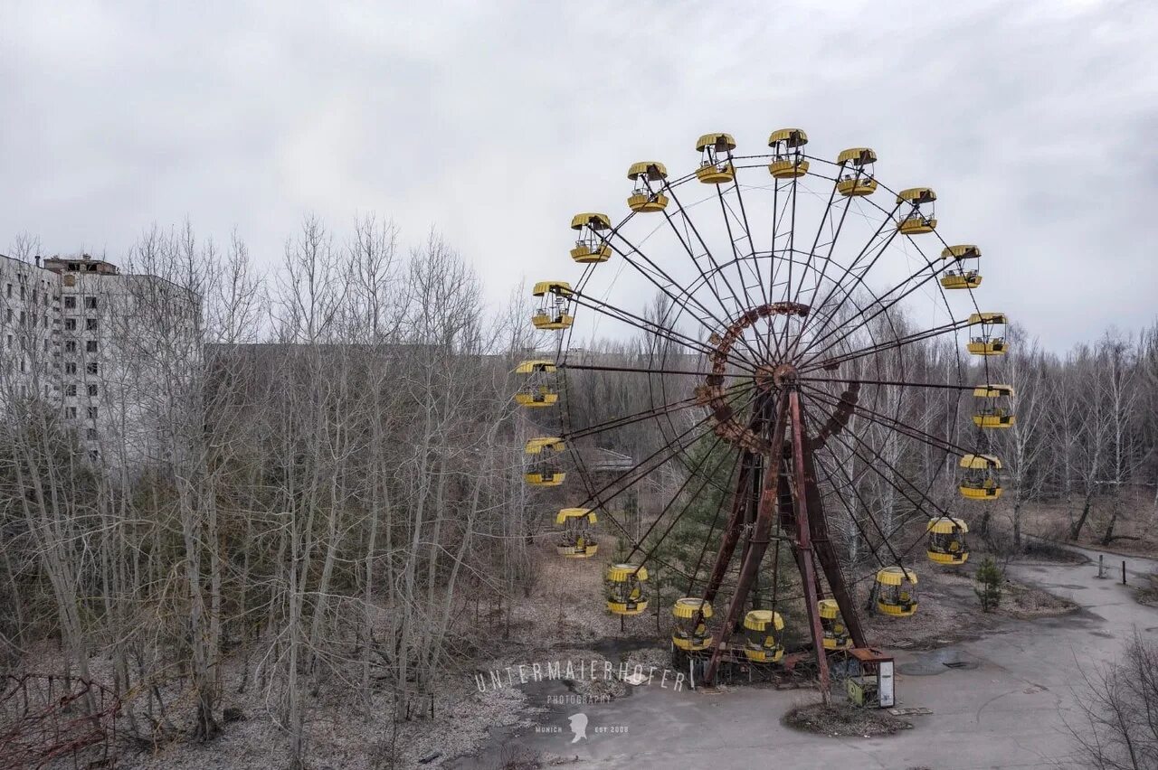 Chernobyl 2023. Припять 2023 год. Колесо обозрения Припять 2023. Припять парк аттракционов 1986. Карусель Припять парк.