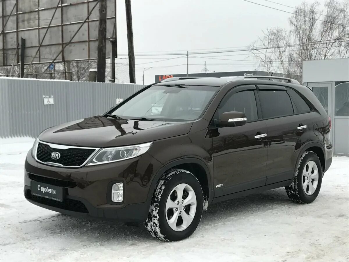 Соренто 2 поколения. Kia Sorento 2 поколение. Киа Соренто 2 поколения Рестайлинг. Киа Соренто 2 коричневый.