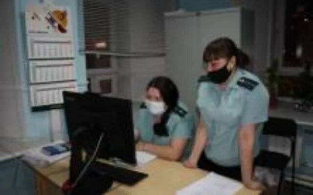 Работа судебным приставом зарплата. Судебный пристав уфссп. Судебный пристав исполнитель и должник. Зп пристава исполнителя. Судебные приставы республики башкортостан стерлитамак.