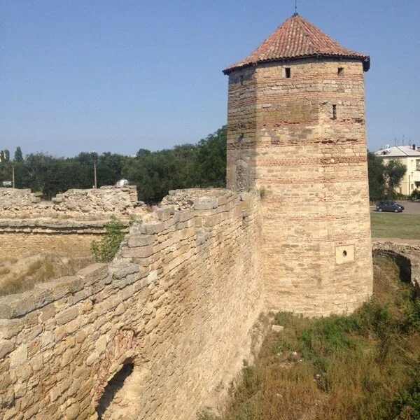 Девичья башня сарапул. Девичья башня нижний тагил. девичья башня саратов. девичья башня внутри.