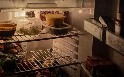 В холодильнике тепло
