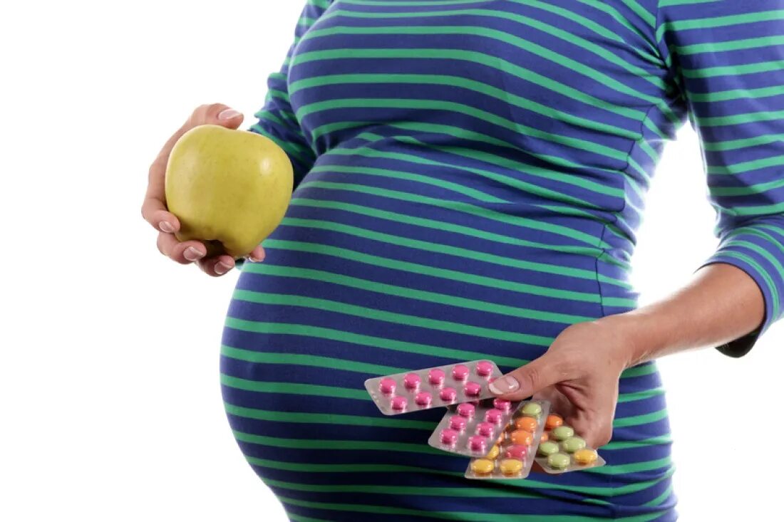 Принимать витамины во время беременности. Витамины для беременности.