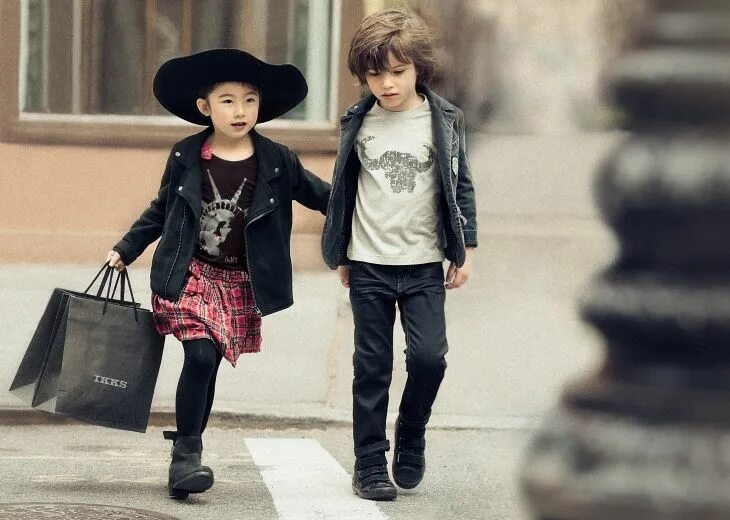 Модные дети. Уличная мода дети. Фото детей в модных вещах. Fashion boy and girl. Kids boy girls