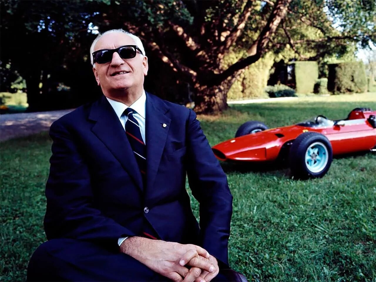 Ferrari enzo. Энзо феоври. Энцо феррари enzo ferrari. Энзо феоври. Ferrari enzo 2002.
