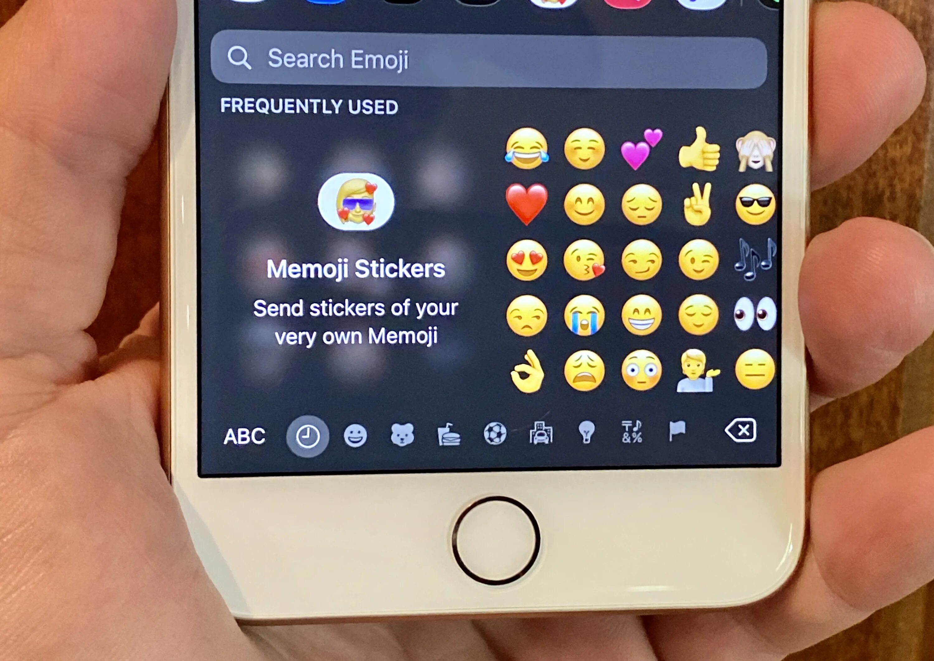 Плохо работает ios. Мемоджи ios 14. ios 14.2. iphone 1-14. iphone 14 plus.