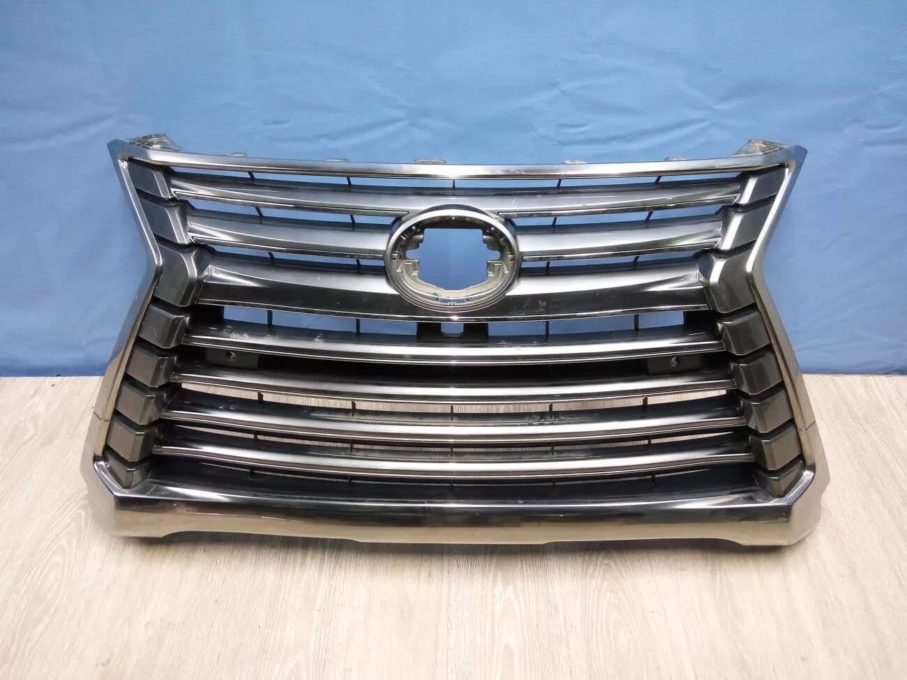 Решетка радиатора лексус rx330 хром. Решетка радиатора лексус uzz40. Решетка лексус лх 570. Lexus rx330 решетка радиатора передняя. Решетка радиатора лексус.