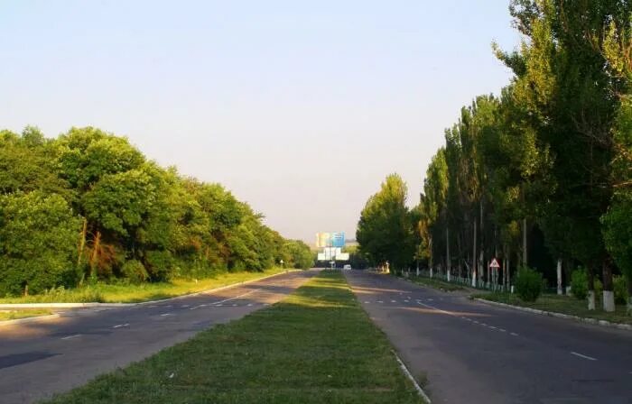 Парки ставрополя. Парк ватутина. Парк ватутина. Сквер берегового енакиево. Парк берегового енакиево.