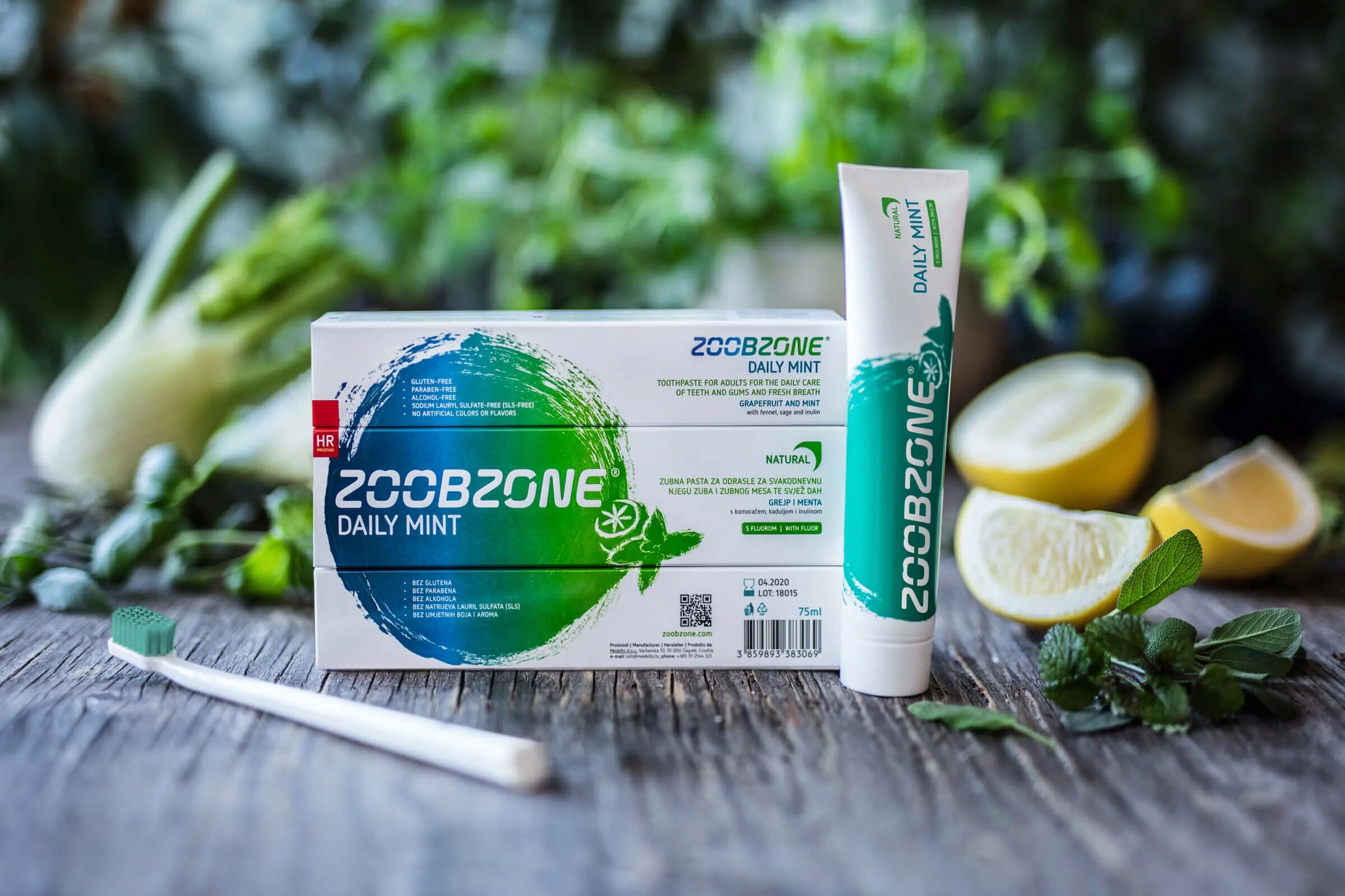 Паста ping. Зубная паста. Креативная зубная паста. ZOOBZONE паста. Toothpaste Packaging Design.