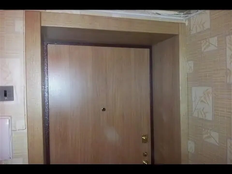 Картинки ВСТАВИТЬ ВХОДНУЮ ДЕРЕВЯННУЮ ДВЕРЬ