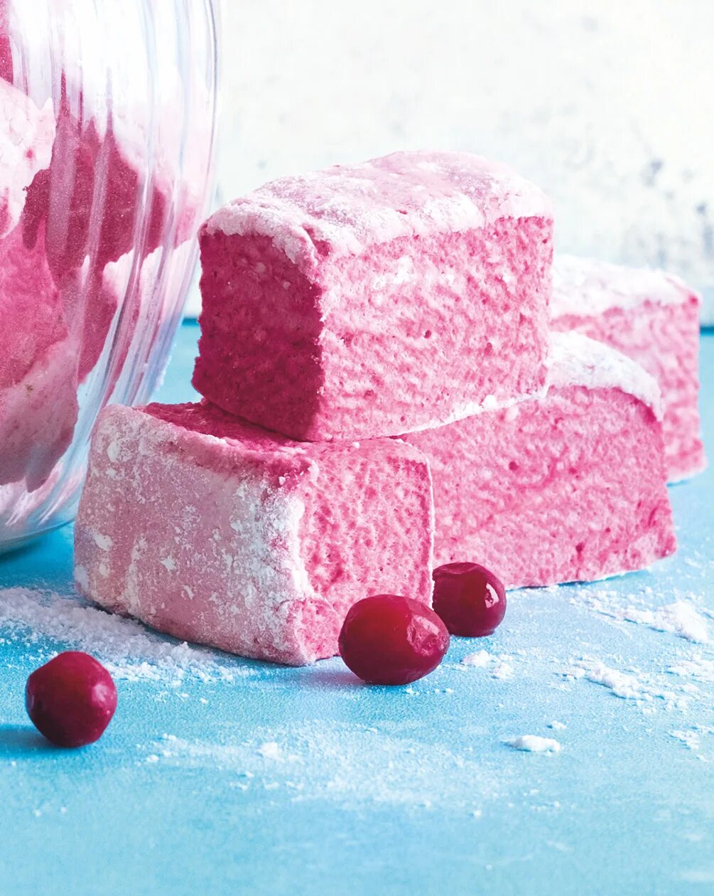 Сладости розовый. Розовый десерт. Розовые сладости названия. Розовые сладости вертикальная. Облака десерты