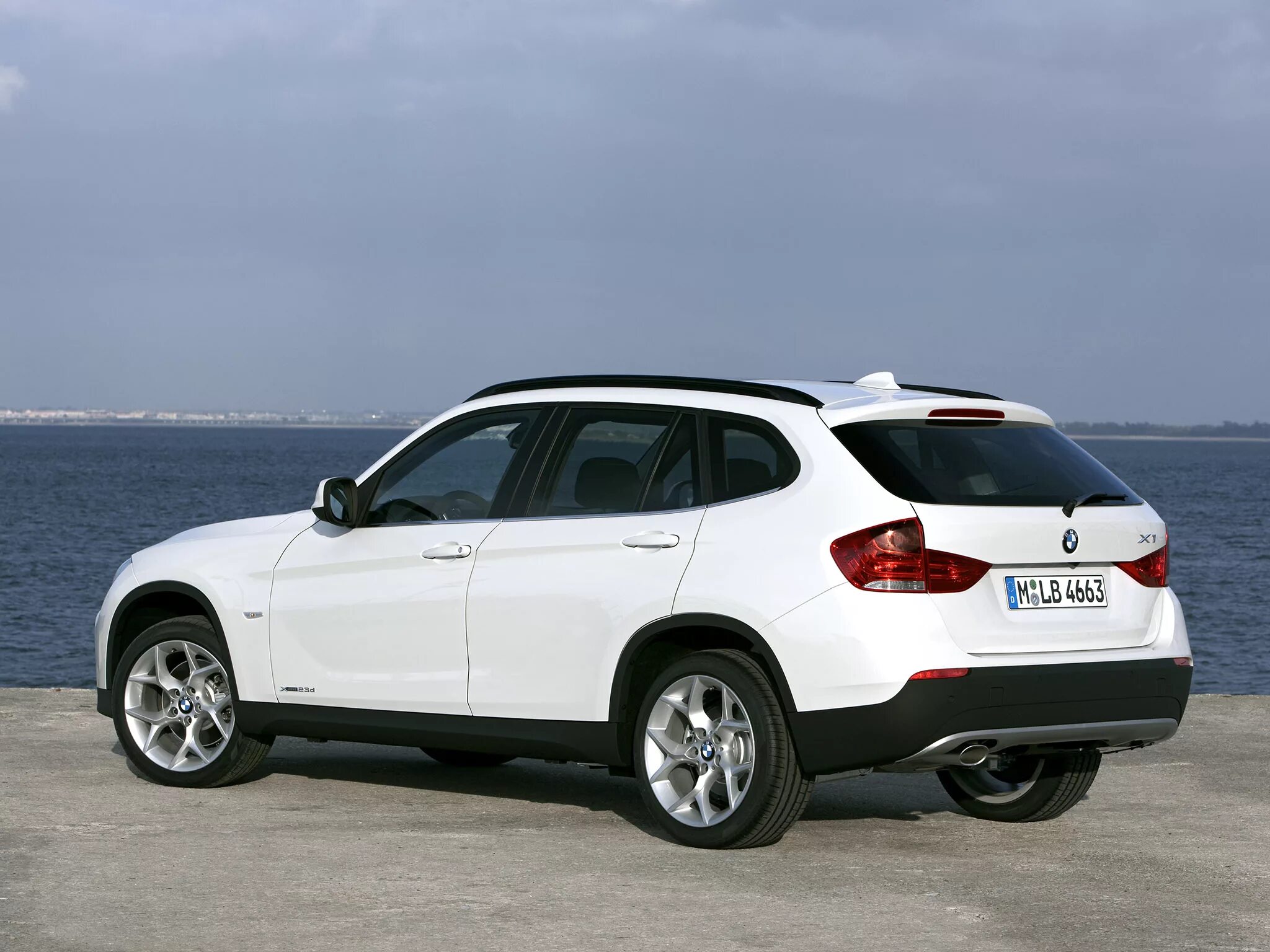 X1 поколения. Новый bmw x1 2022. Бмв x1 2012. Bmw x1 2016. Bmw x1 f48 m.