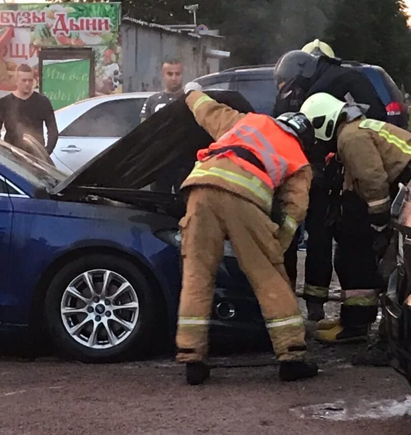 Типу попал попал. Стихи про зону смешные. Типу попал попал. Удачно попал в аварию фильм. Фото ты попал.