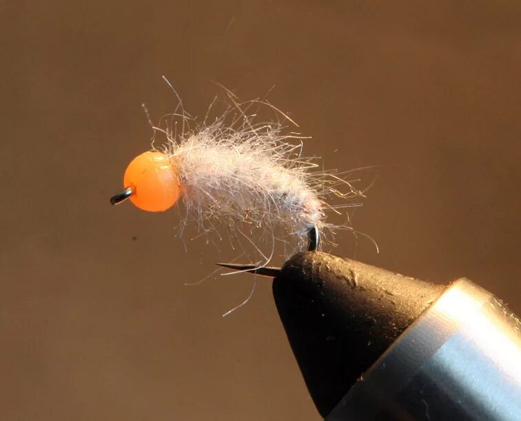 Solar flies flies. паук стример. Solar flies flies. (wickham's fancy—“золотая”)— сухая мушка. садовые бабочки на солнечной батареи.