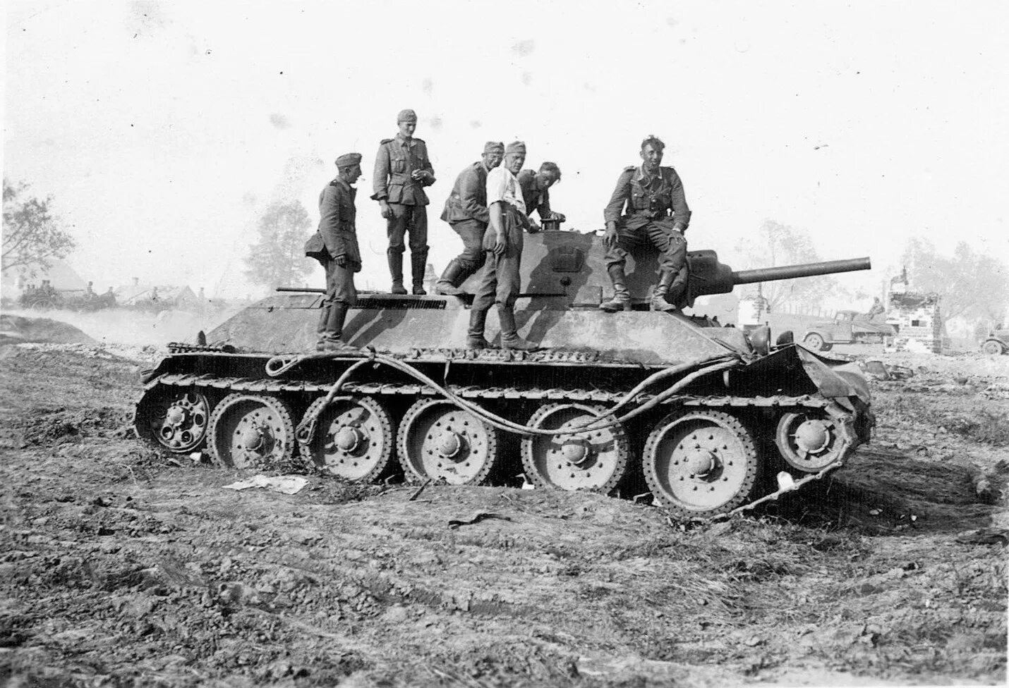 Белосток 1941. 6 мехкорпус ркка 1941. 9 мехкорпус ркка 1941. механизированные корпуса ркка 1941.