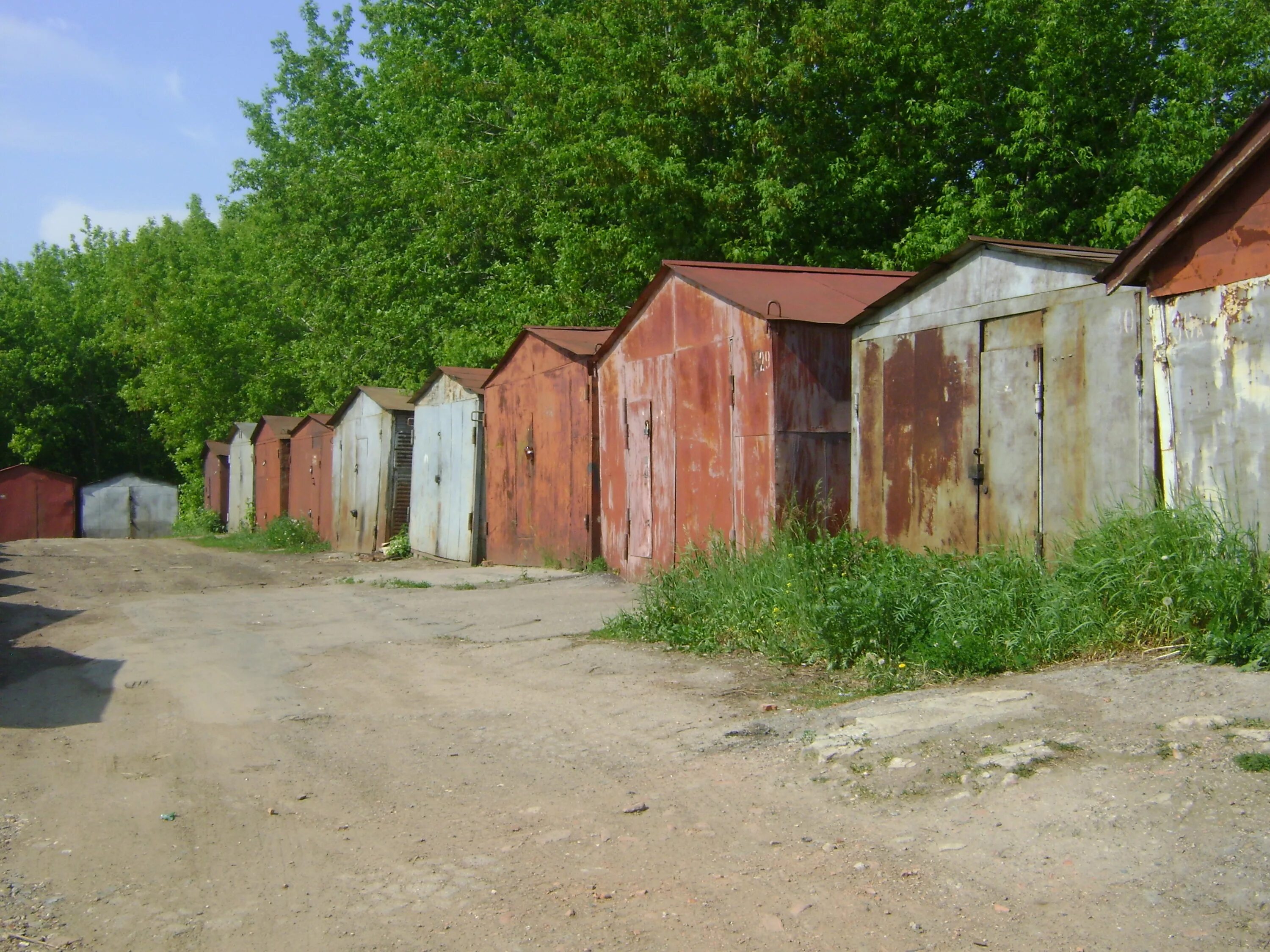 Продать гараж городу. Гаражная амнистия Хабаровск. Кооперативный гараж. Гаражный кооператив СПБ. Гараж в кооперативе.