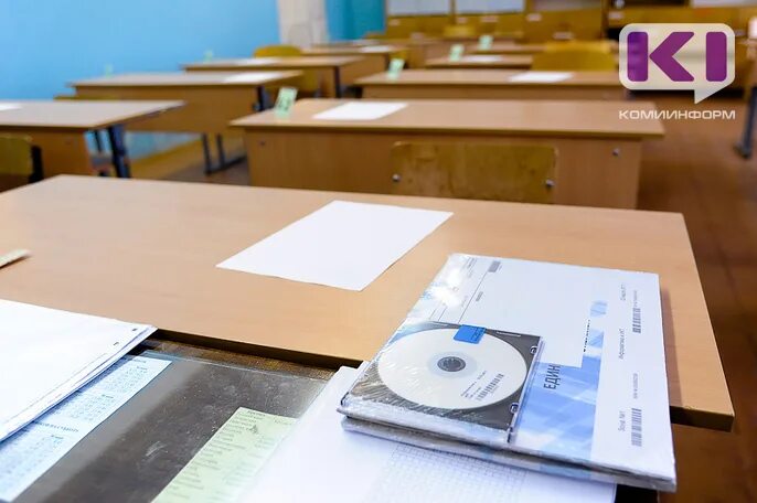 Профильный экзамен по информатике. Профессиональная информатика экзамен. экзамен информатике письменный. как работают по информатике на экзамены.