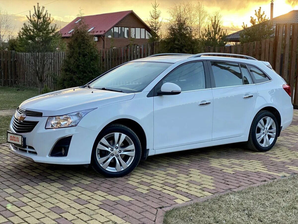 Cruze универсал. Chevrolet cruze 2012 универсал. шевроле круз универсал 2014. chevrolet cruze 2012. chevrolet cruze 2013 универсал.