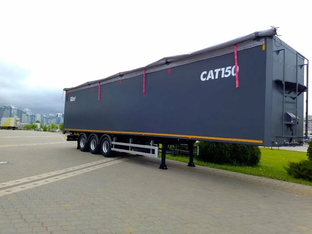 Полуприцеп кегель sn24 100. Полуприцеп-щеповоз 9308. Шторный полуприцеп шварцмюллер. Полуприцеп зерновоз мейсбургер новтрак. Uat-strp-2728.