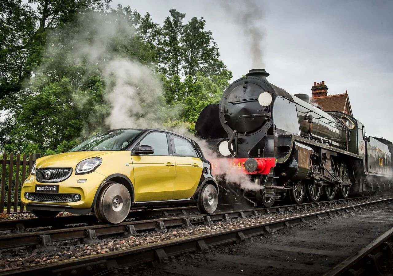 вагон для перевозки автомобилей. авто железной дорогой. вагон автомобилевоз ссср. автомобилевоз мойка ржд. авто железной дорогой.