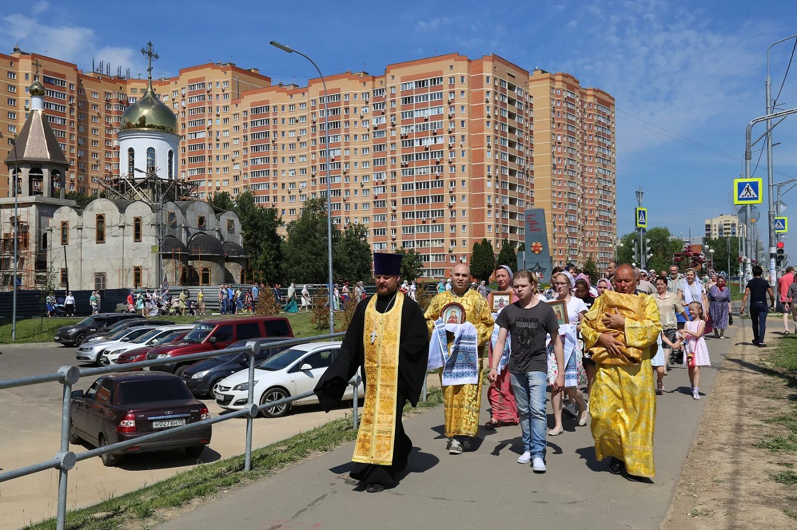 храм в коммунарке расписание богослужений преображения господня. храм свв.