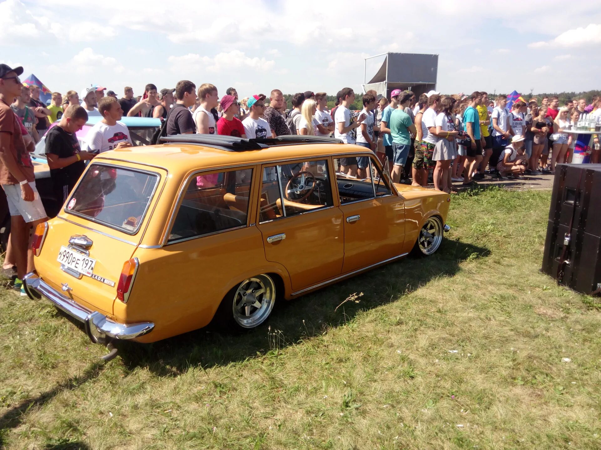 Ваз 2105 жифест. Жифест 2022. Жифест 2022. Фестиваль жи фест. Ваз 2105 жифест.