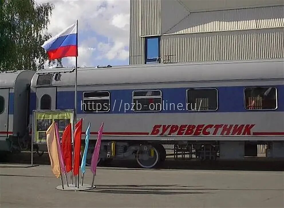 Площадь Буревестника - Площадь в центре Сормовского района Нижнего Новгорода