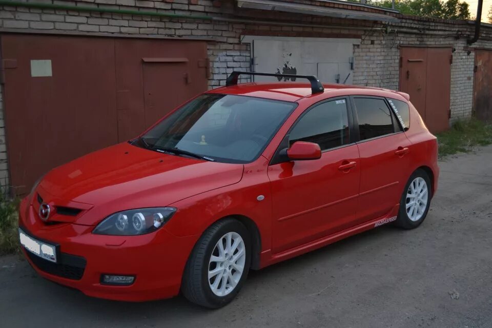 Багажник на крышу Мазда 3 БК хэтчбек. Mazda 3 Hatchback 2007. Рейлинги Мазда 3 БК. Мазда 3 БК С боксом на крыше. Ремонт мазда 3 бк