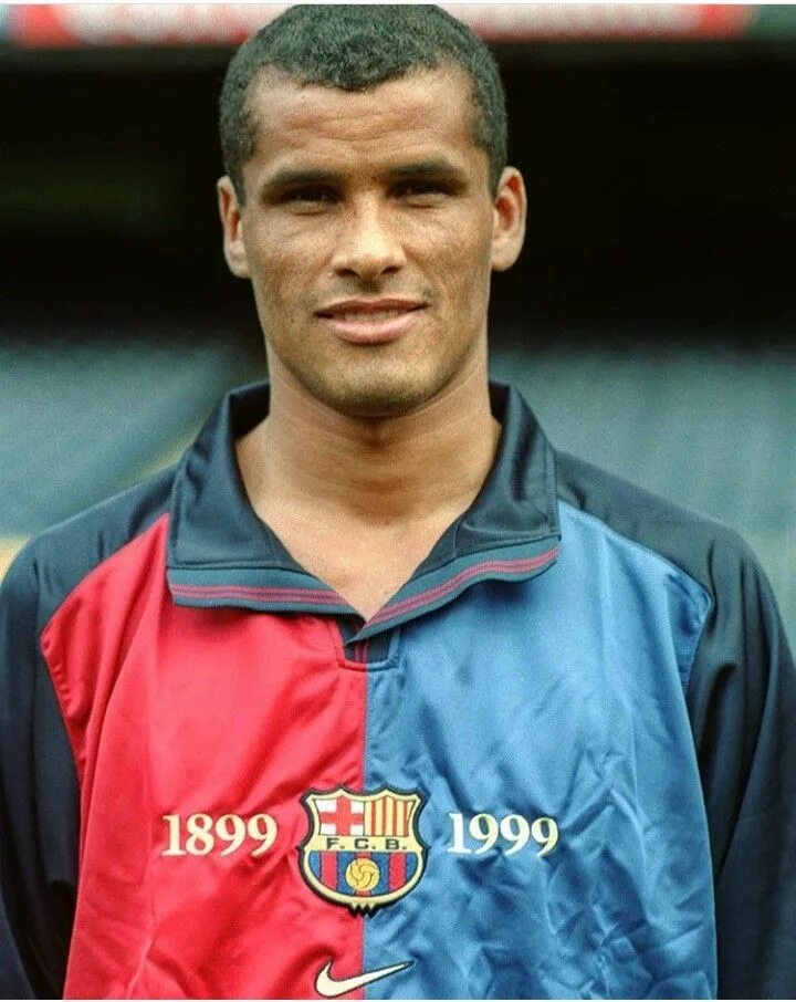 Rivaldo 1999. Rivaldo. Ривалдо футболисты бразилии. Rivaldo 2013. Ривалдо футболист.