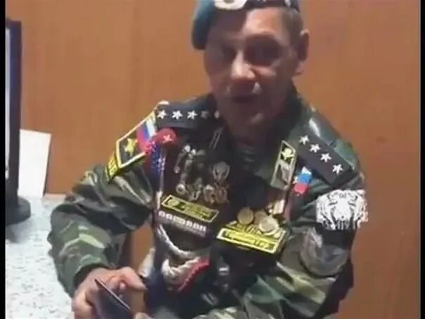 Джан вандам терминатор. Жан-клод ван дамм терминатор. жан клод вандам терминатор. жанулодвандаммтерминаьор. ван дамм терминатор.