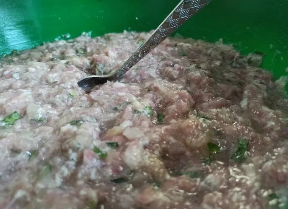 Как загустить жидкий фарш. Фарш для хинкали. жидкий фарш.