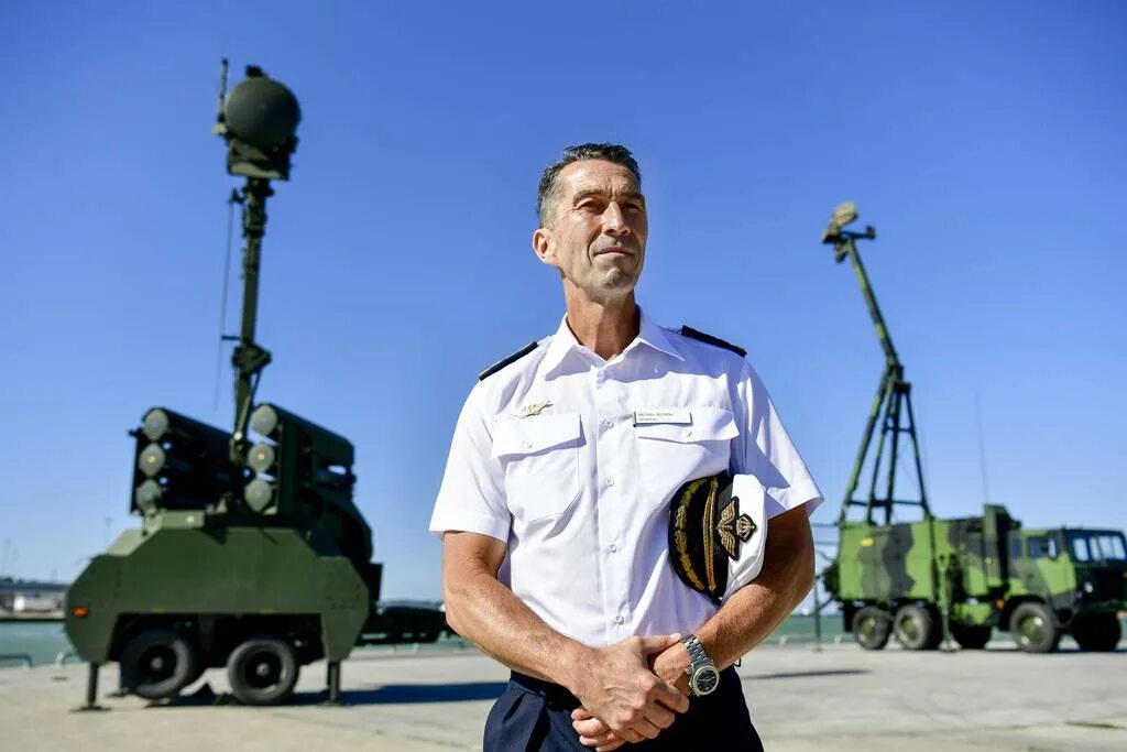Командующий вооруженных сил. Микаэль бюден. главнокомандующий вооруженными силами швеции микаэль байден.. главком шведской армии микаэль бюден. главнокомандующий швеции.