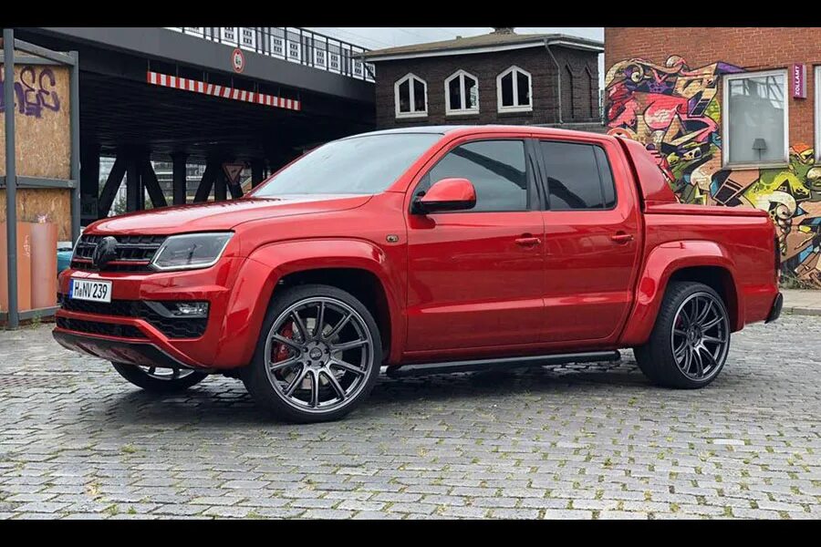 Немецкие тюнеры представили хардкорный пикап Volkswagen Amarok